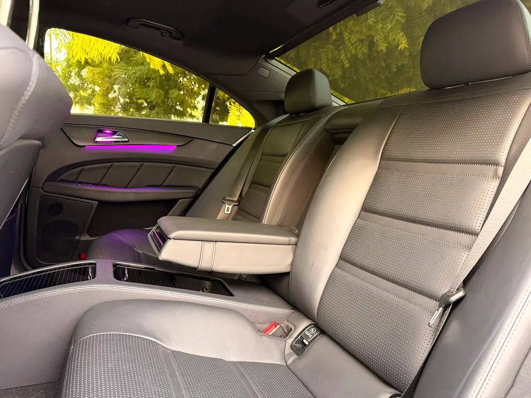 MERCEDES CLS-Class CLS 63 AMG 2016 - photo 9 - Import Émirats | International Cars