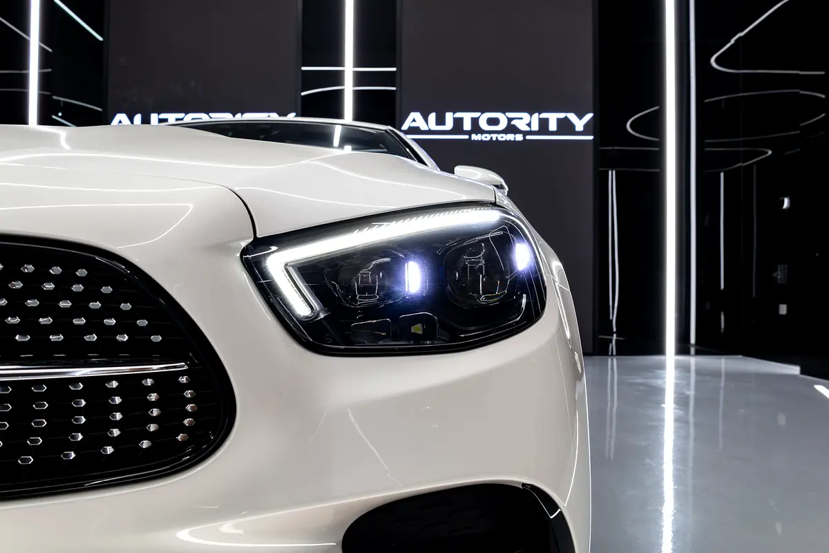 MERCEDES E-Class E 450 2020 - photo 3 - Import Émirats | International Cars