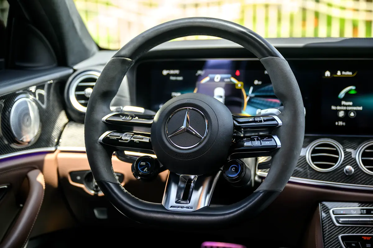 MERCEDES E-Class E 63 AMG S 2021 - photo 12 - Import Émirats | International Cars