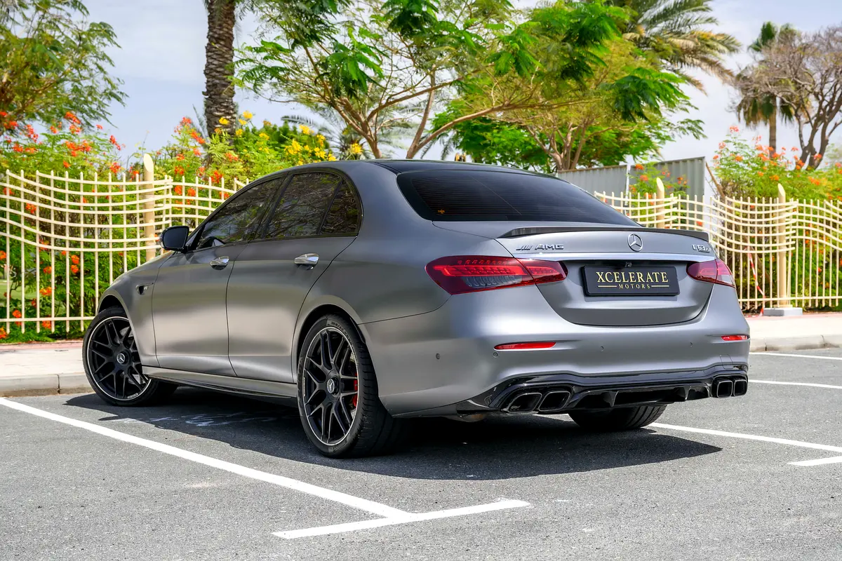 MERCEDES E-Class E 63 AMG S 2021 - photo 8 - Import Émirats | International Cars