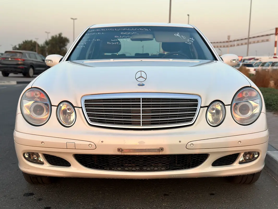 MERCEDES E-Class E 240 2005 - photo 12 - Import Émirats | International Cars