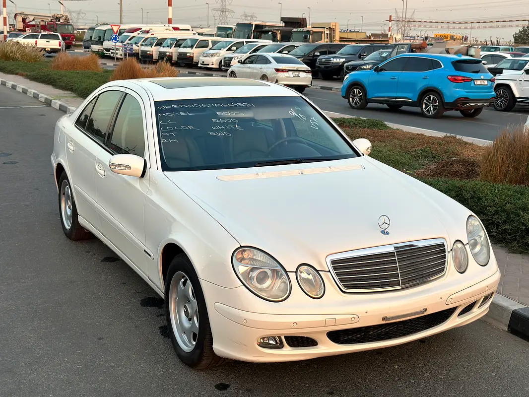 MERCEDES E-Class E 240 2005 - photo 6 - Import Émirats | International Cars