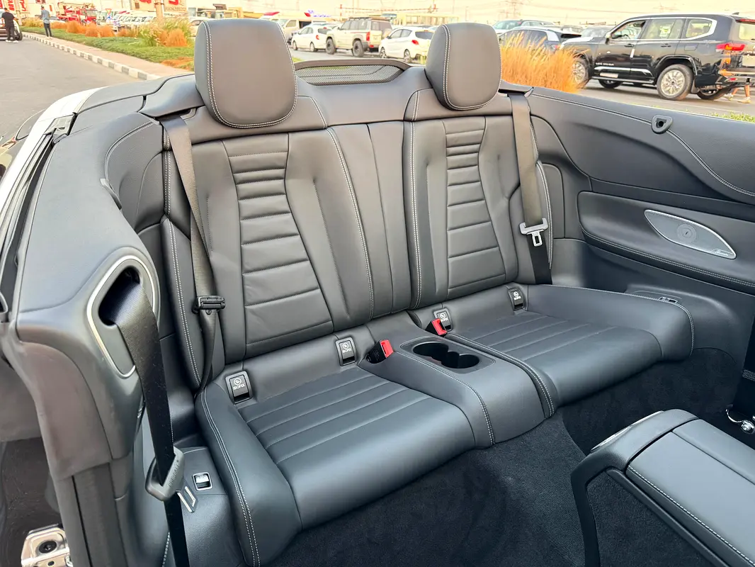 MERCEDES E-Class E 450 2021 - photo 11 - Import Émirats | International Cars