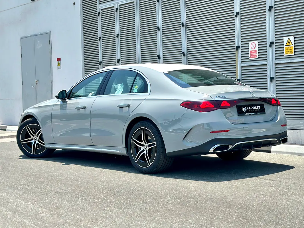 MERCEDES E-Class E 300 4matic 2026 - photo 2 - Import Émirats | International Cars