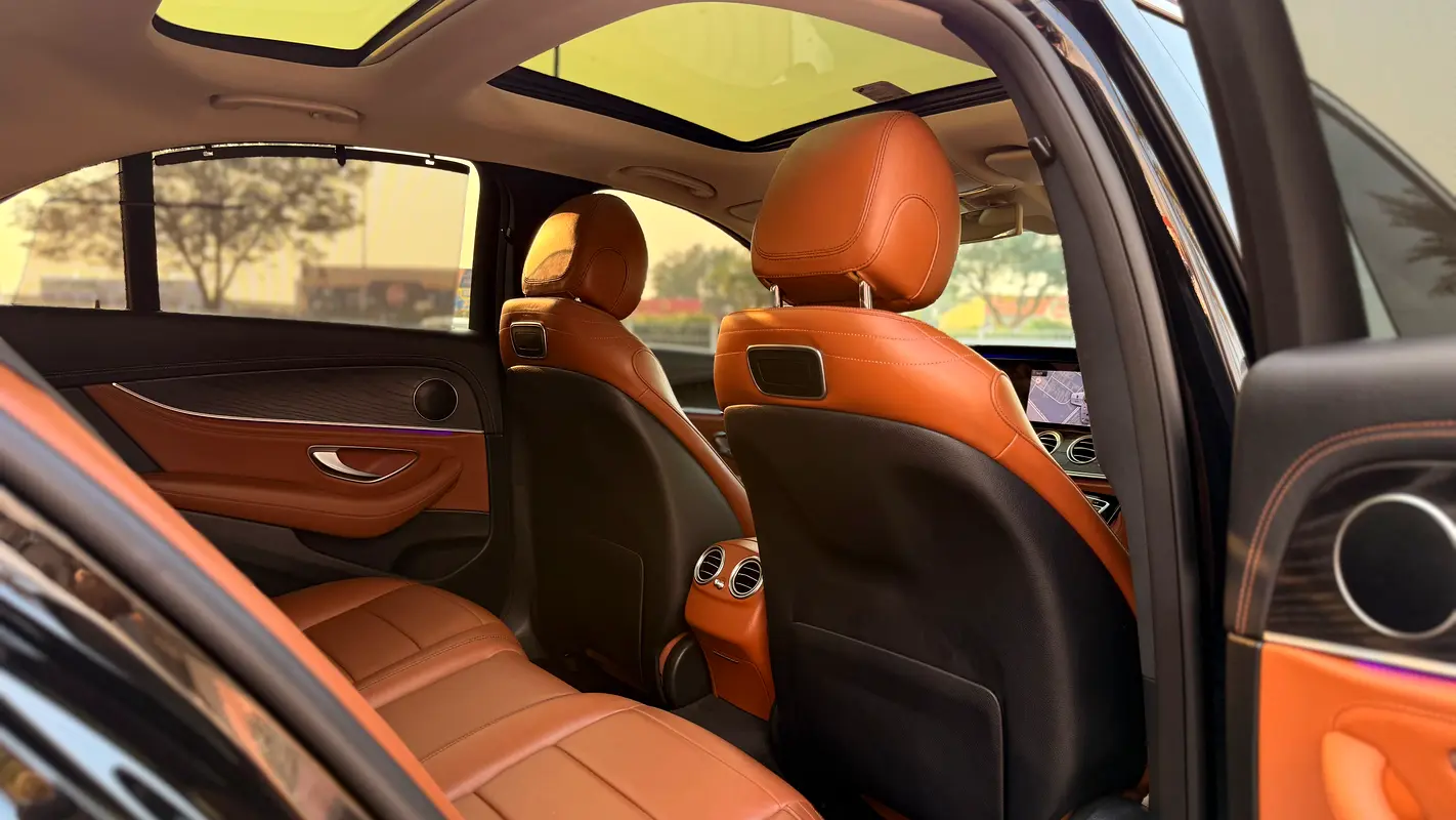 MERCEDES E-Class E 350 2019 - photo 12 - Import Émirats | International Cars