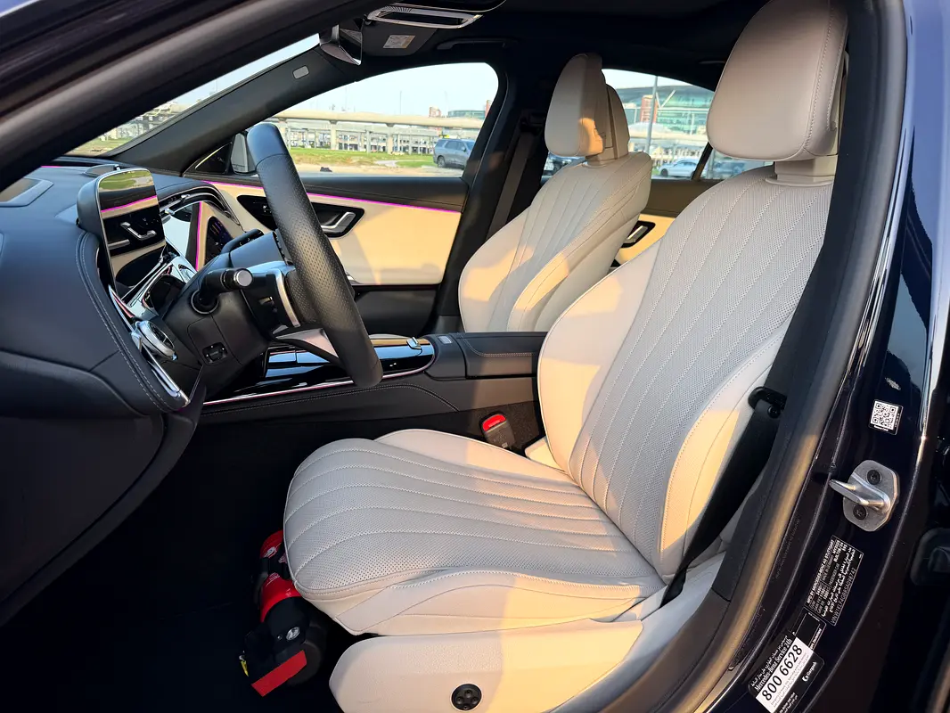 MERCEDES E-Class E 300 2025 - photo 7 - Import Émirats | International Cars