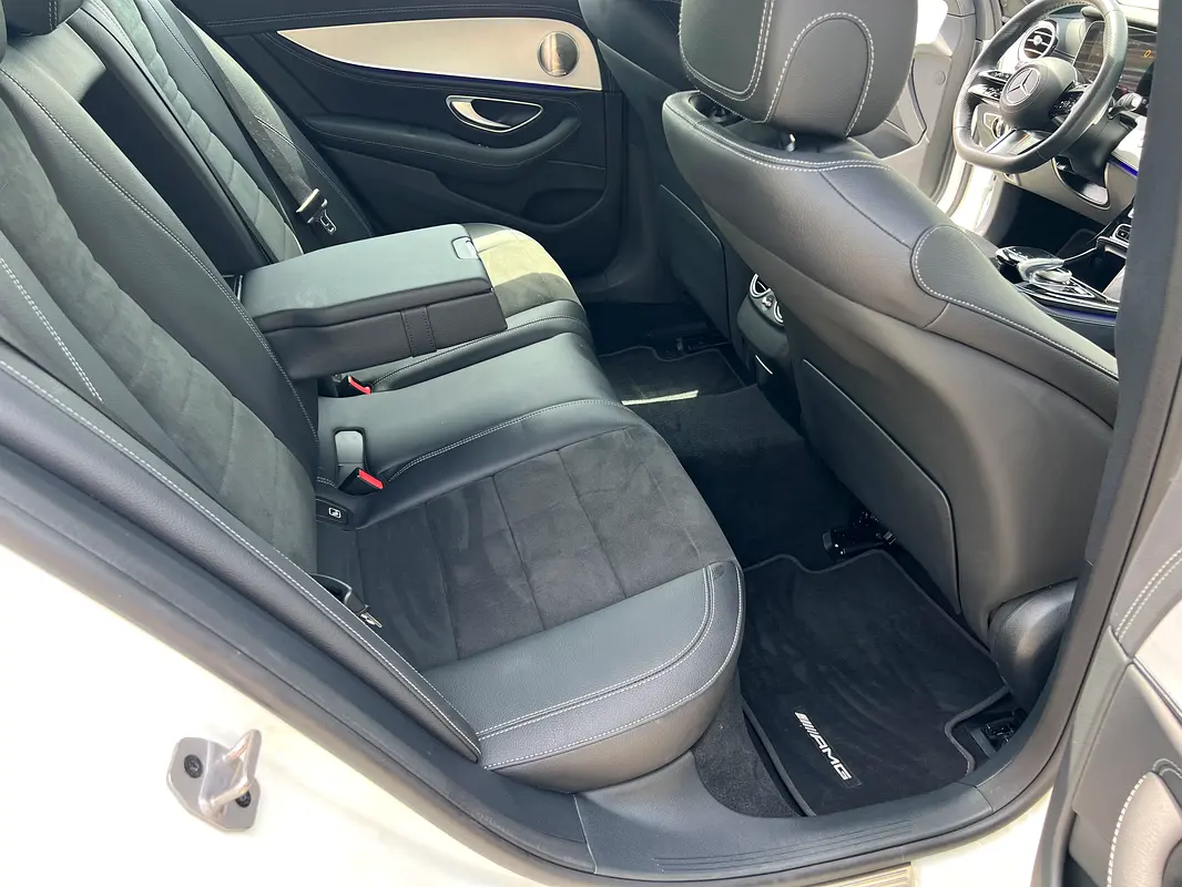 MERCEDES E-Class E 200 2023 - photo 12 - Import Émirats | International Cars