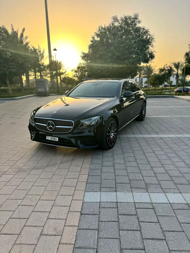 MERCEDES E-Classe E 300 2019