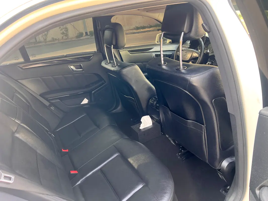 MERCEDES E-Class E 350 2010 - photo 11 - Import Émirats | International Cars