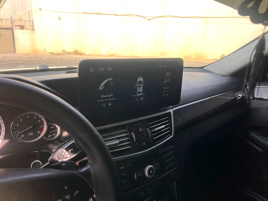 MERCEDES E-Class E 350 2010 - photo 12 - Import Émirats | International Cars