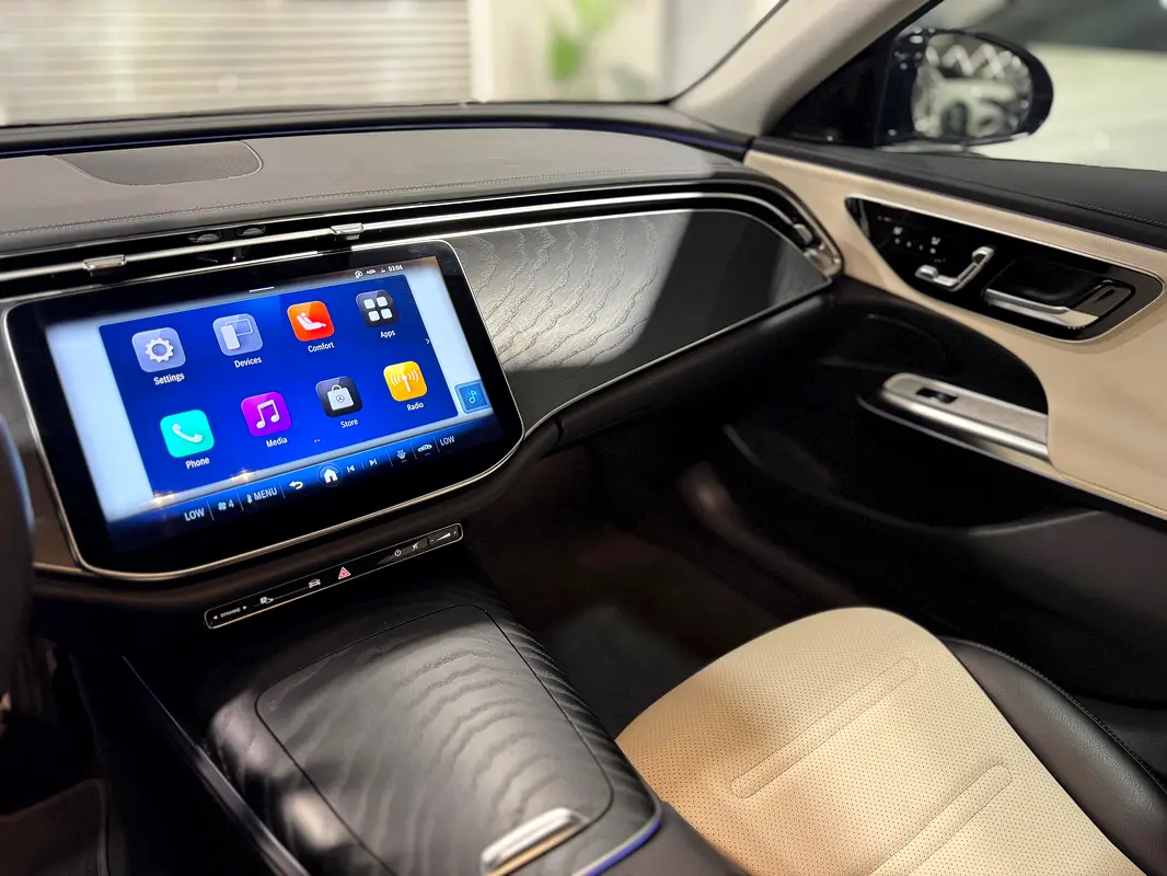 MERCEDES E-Class E 200 2024 - photo 10 - Import Émirats | International Cars