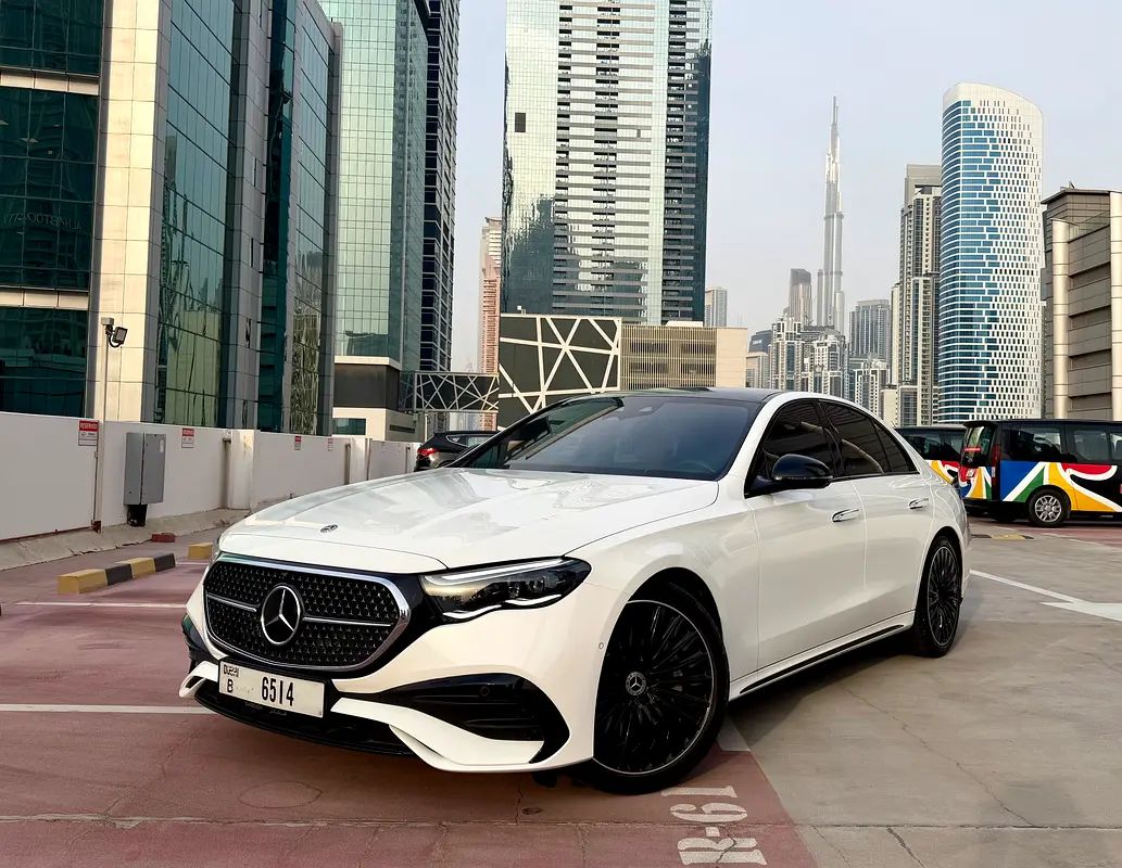 MERCEDES E-Classe E 300 2024