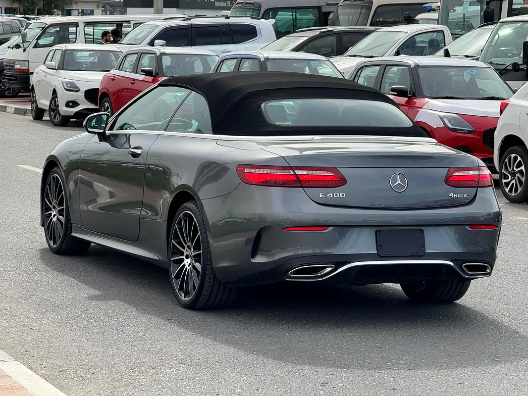 MERCEDES E-Class E 400 2018 - photo 5 - Import Émirats | International Cars