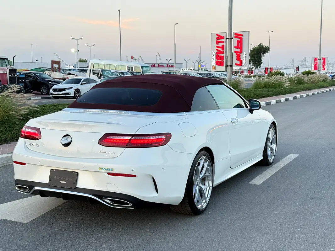 MERCEDES E-Class E 450 2021 - photo 10 - Import Émirats | International Cars