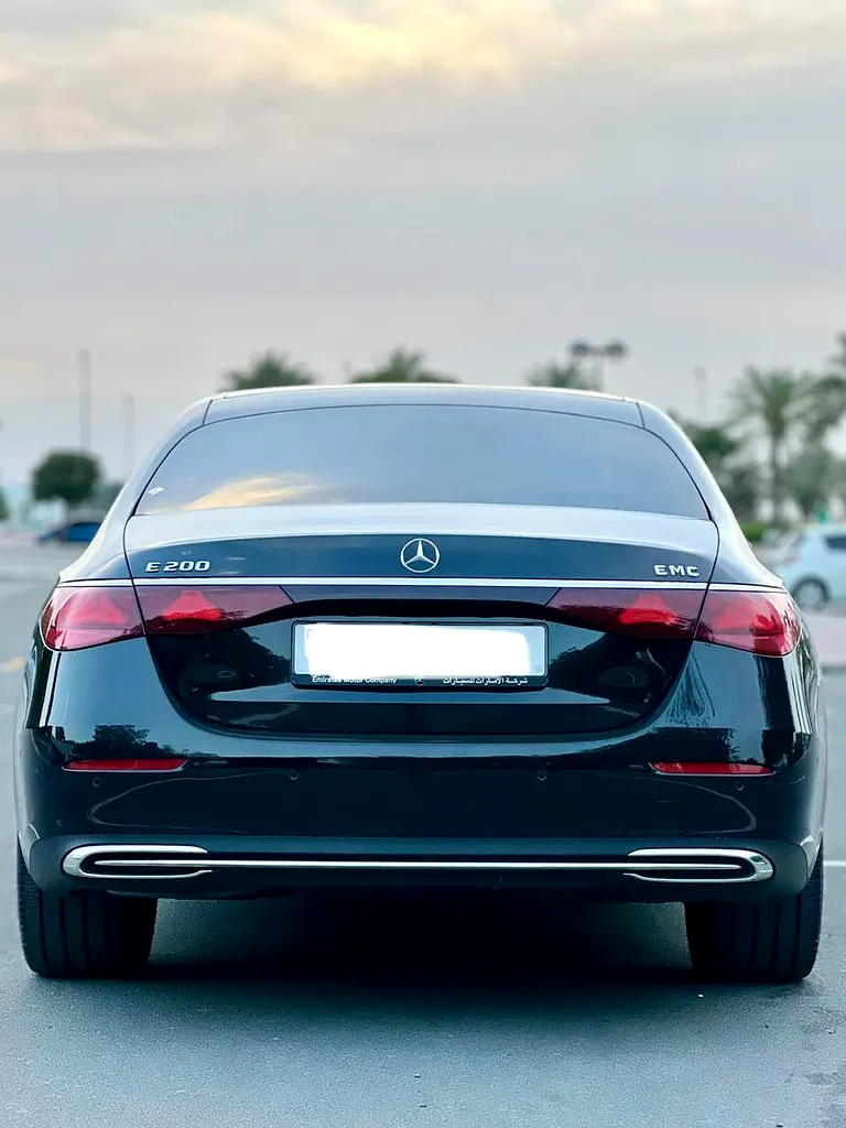 MERCEDES E-Class E 200 Exclusive 2025 - photo 6 - Import Émirats | International Cars