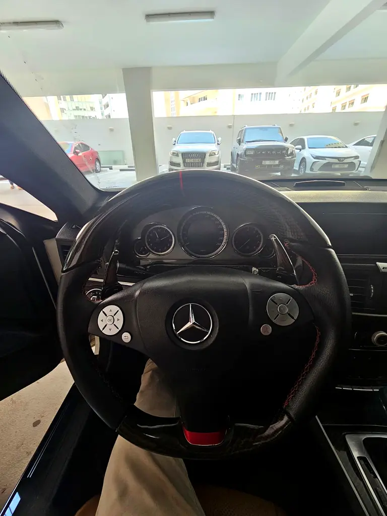 MERCEDES E-Class E 350 2010 - photo 5 - Import Émirats | International Cars