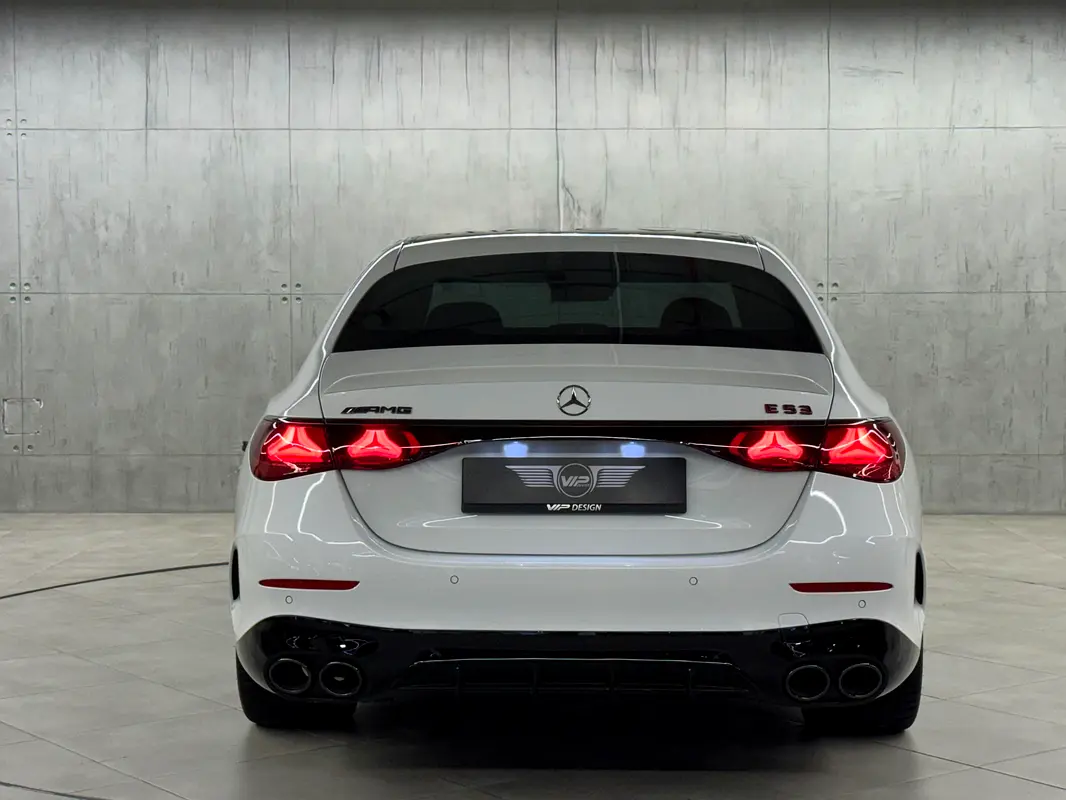 MERCEDES E-Class E 53 AMG 2026 - photo 11 - Import Émirats | International Cars