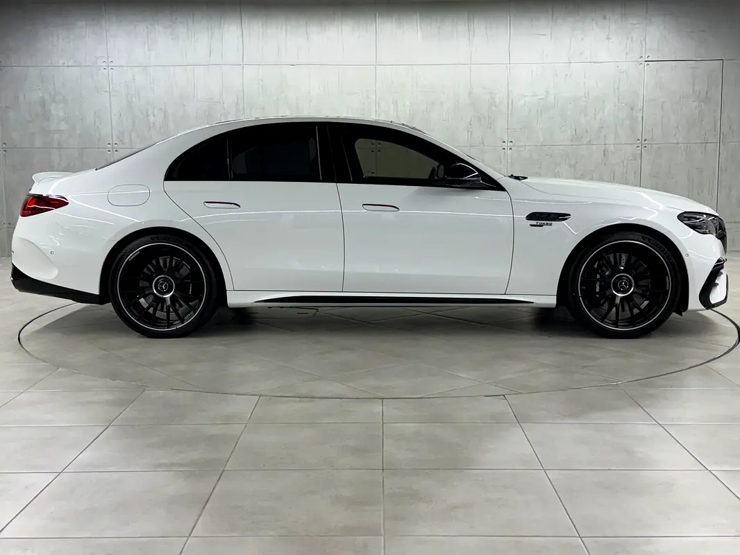 MERCEDES E-Class E 53 AMG 2026 - photo 4 - Import Émirats | International Cars
