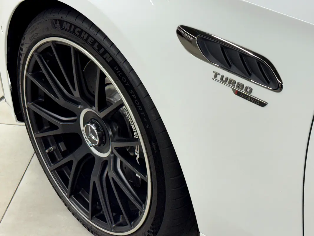 MERCEDES E-Class E 53 AMG 2026 - photo 6 - Import Émirats | International Cars