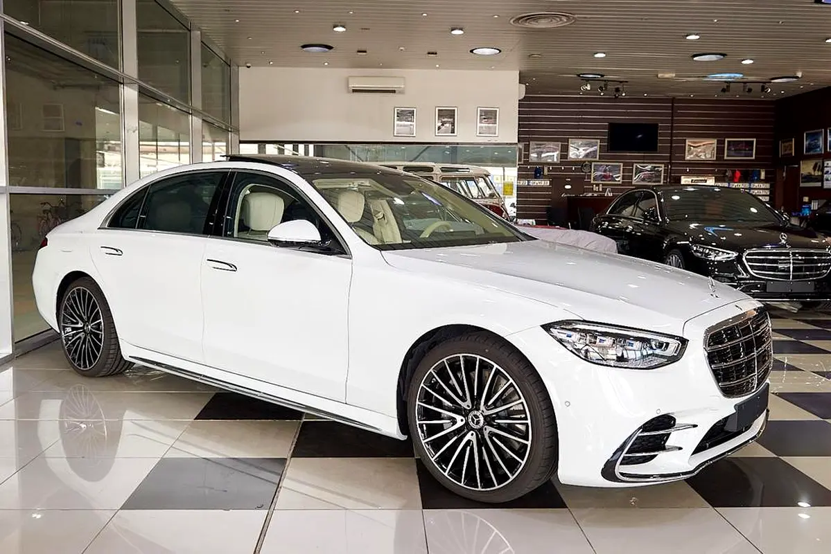 MERCEDES S-Class S 500 2024 - photo 5 - Import Émirats | International Cars