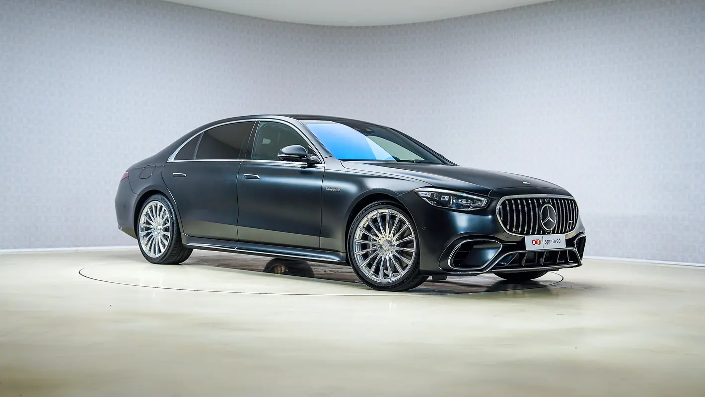 MERCEDES S-Class S 63 AMG 2024 - photo 11 - Import Émirats | International Cars