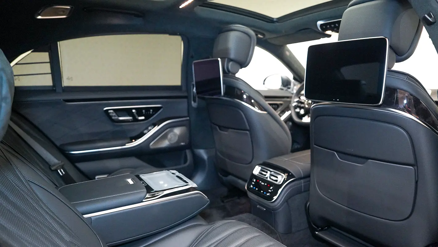 MERCEDES S-Class S 63 AMG 2024 - photo 7 - Import Émirats | International Cars