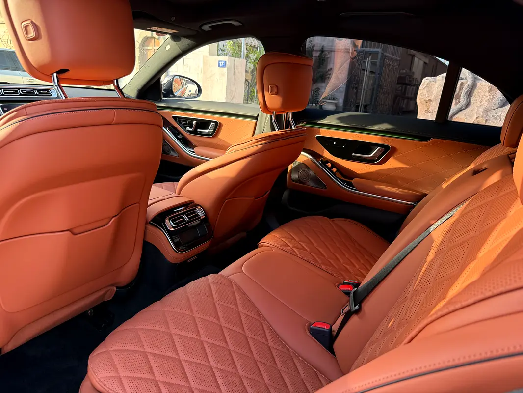 MERCEDES S-Class S 500 4Matic 2023 - photo 12 - Import Émirats | International Cars