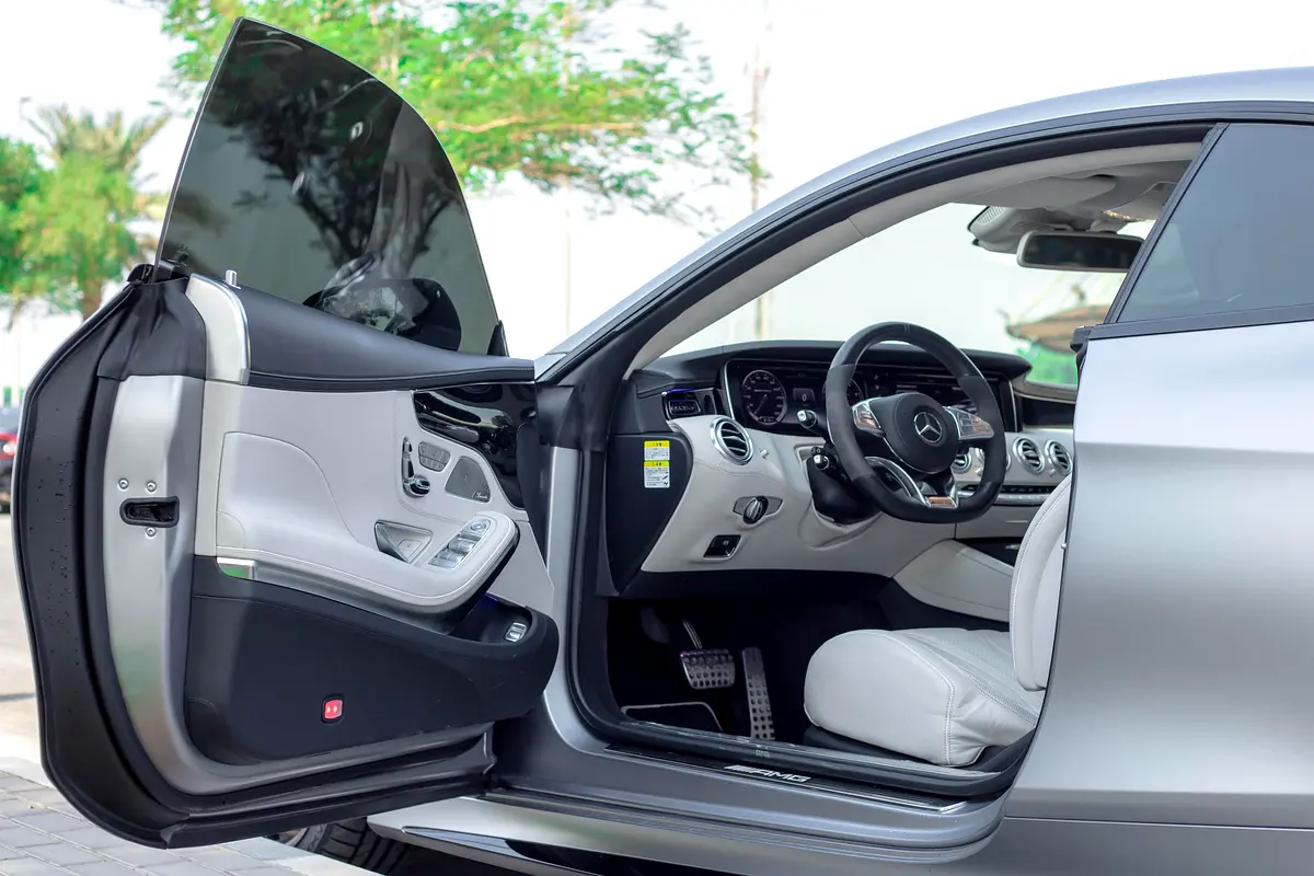 MERCEDES S-Class S 63 AMG 4MATIC 2015 - photo 8 - Import Émirats | International Cars