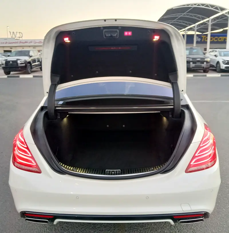 MERCEDES S-Class S 550 2015 - photo 8 - Import Émirats | International Cars