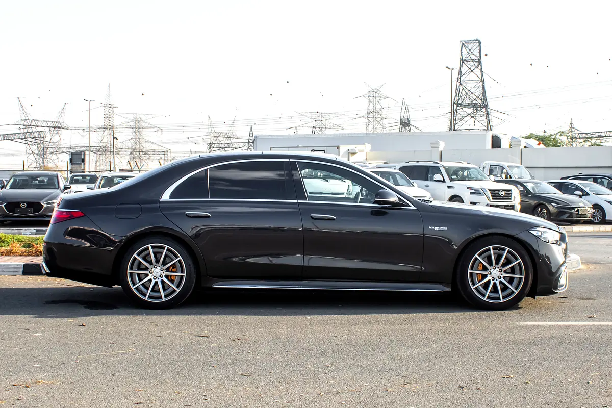 MERCEDES S-Class S 63 AMG 2024 - photo 5 - Import Émirats | International Cars