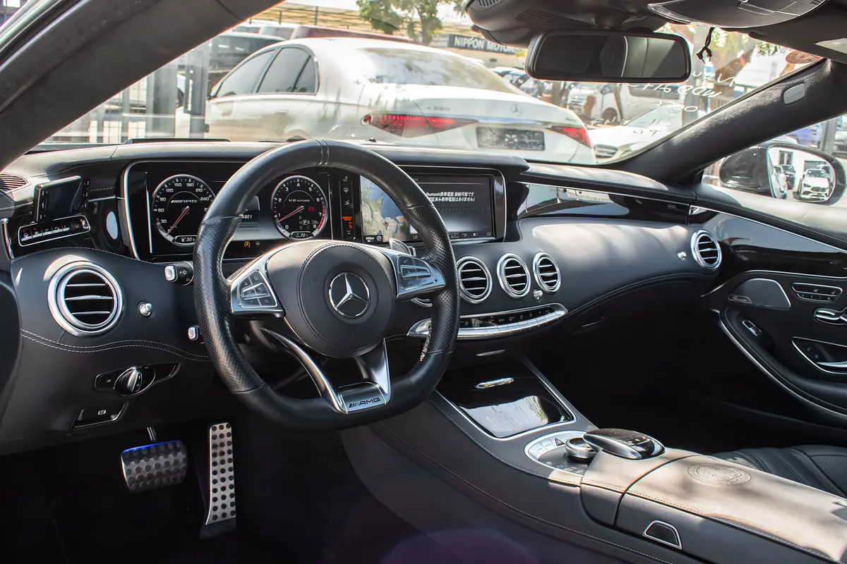 MERCEDES S-Class S 63 AMG 2015 - photo 12 - Import Émirats | International Cars
