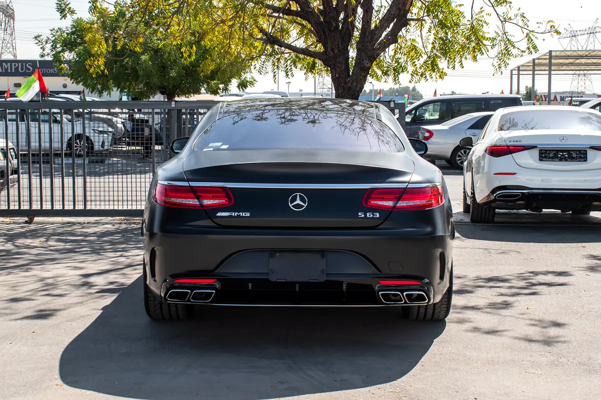 MERCEDES S-Class S 63 AMG 2015 - photo 8 - Import Émirats | International Cars