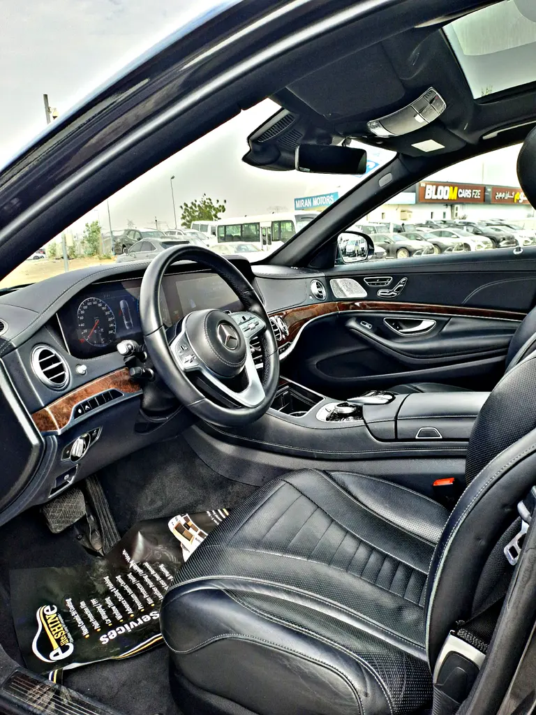 MERCEDES S-Class S 400 2018 - photo 9 - Import Émirats | International Cars