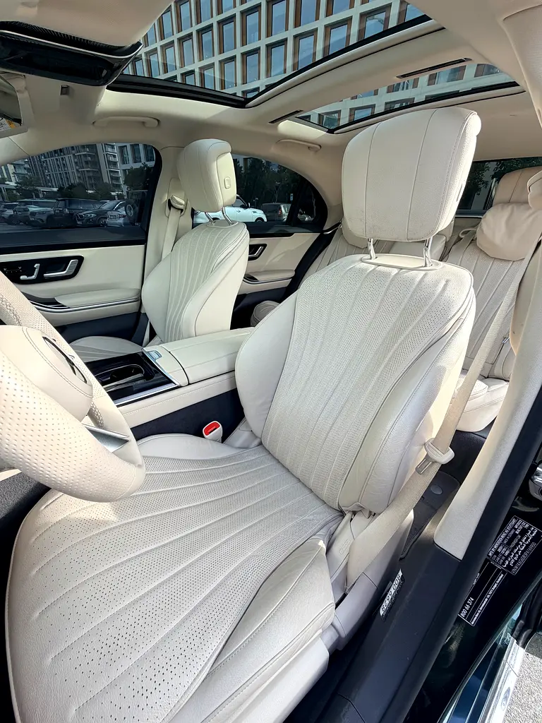 MERCEDES S-Class S 500 4Matic 2023 - photo 10 - Import Émirats | International Cars
