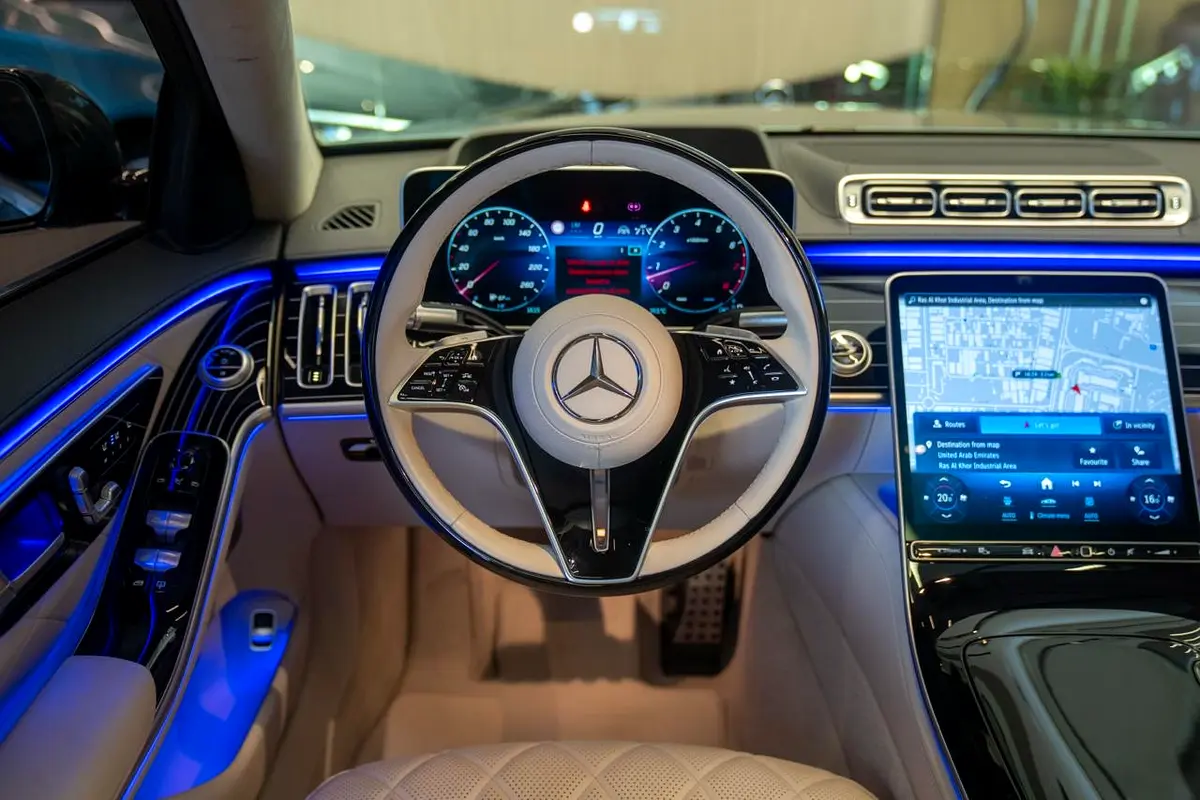 MERCEDES S-Class S 580 4Matic 2025 - photo 10 - Import Émirats | International Cars