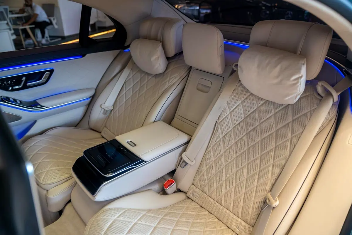 MERCEDES S-Class S 580 4Matic 2025 - photo 12 - Import Émirats | International Cars