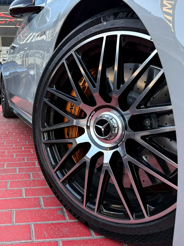 MERCEDES S-Class S 63 AMG 2024 - photo 4 - Import Émirats | International Cars