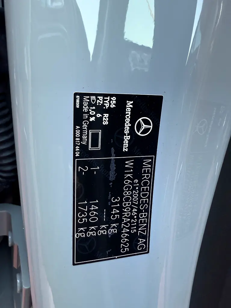 MERCEDES S-Class S 63 AMG 2024 - photo 5 - Import Émirats | International Cars