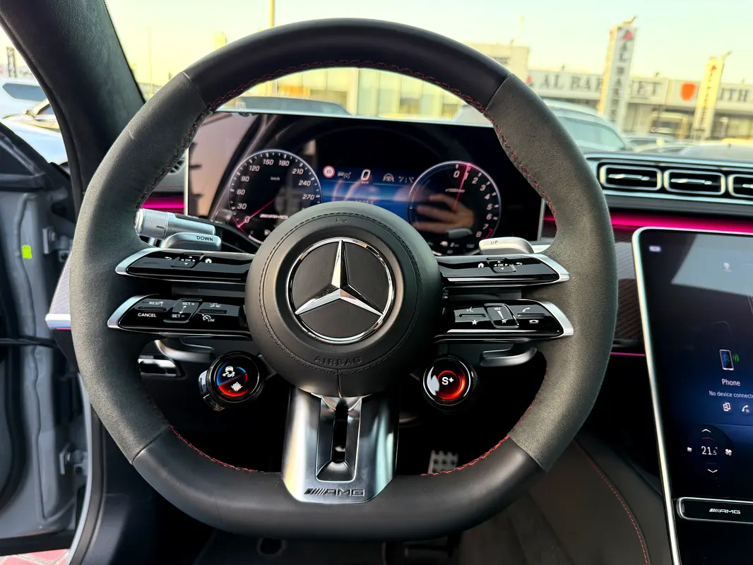 MERCEDES S-Class S 63 AMG 2024 - photo 6 - Import Émirats | International Cars
