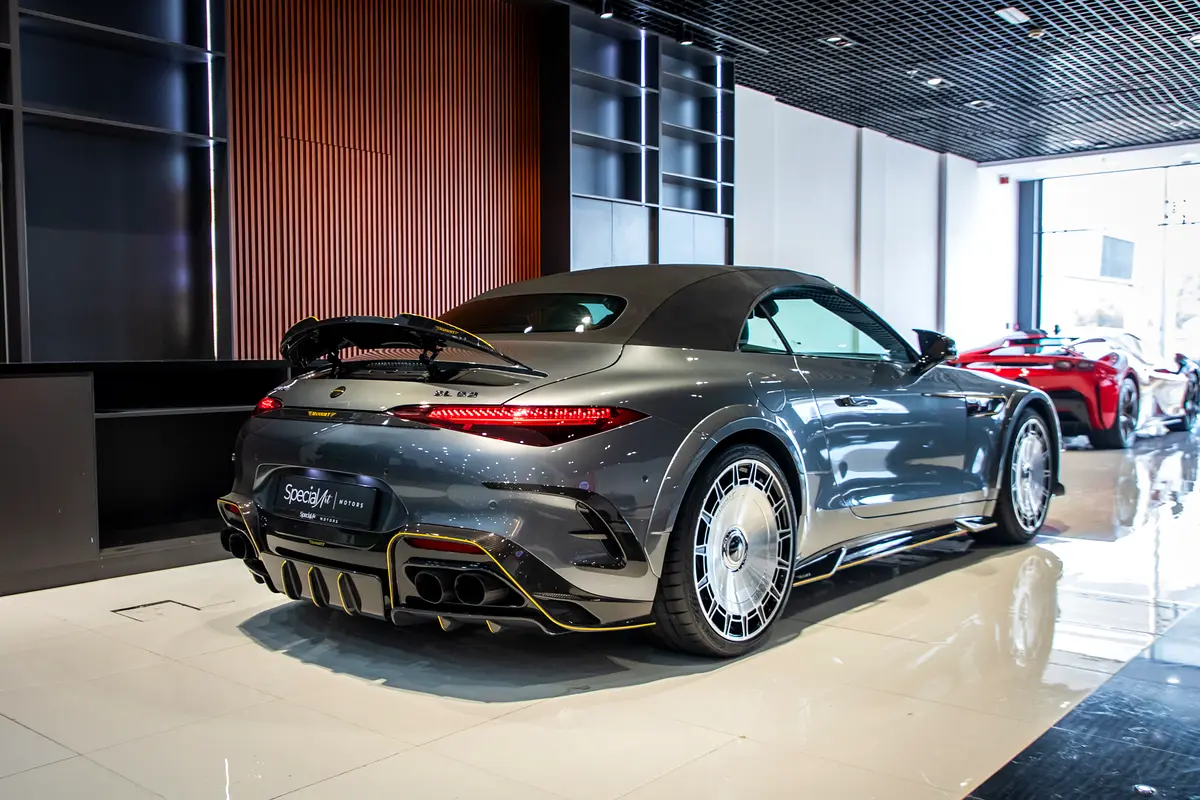 MERCEDES SL-Class SL 63 AMG 2022 - photo 5 - Import Émirats | International Cars