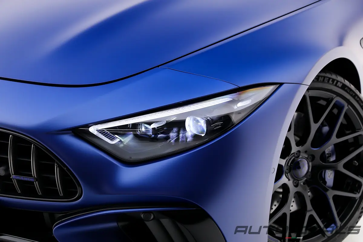 MERCEDES SL-Class SL 63 AMG 2023 - photo 7 - Import Émirats | International Cars