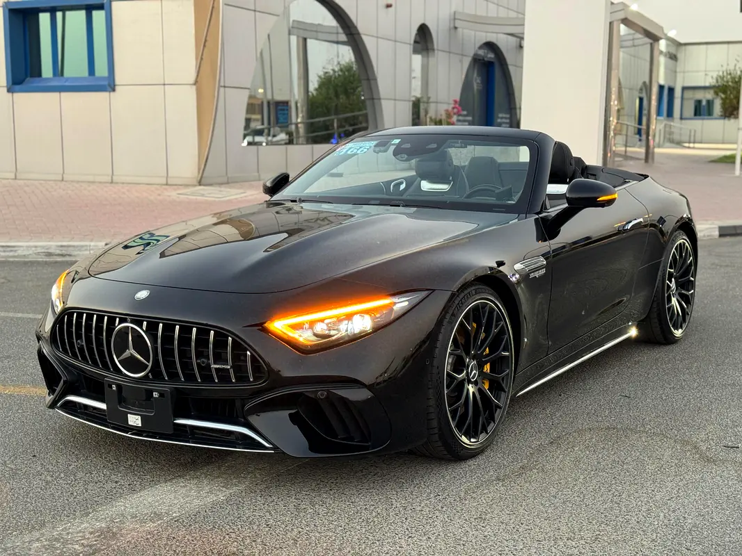 MERCEDES SL-Class SL 63 AMG 2023 - photo 2 - Import Émirats | International Cars