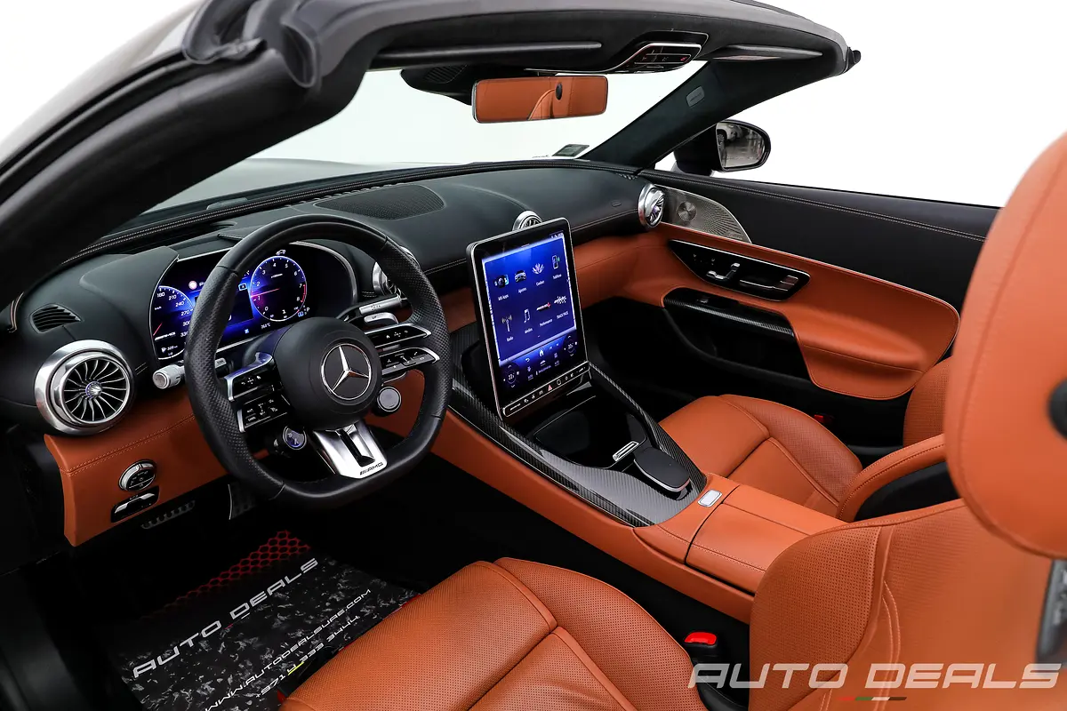 MERCEDES SL-Class SL 55 AMG 4Matic Plus 2022 - photo 10 - Import Émirats | International Cars