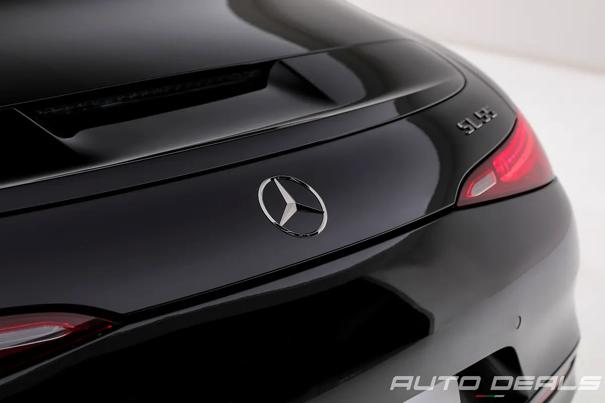 MERCEDES SL-Class SL 55 AMG 4Matic Plus 2022 - photo 8 - Import Émirats | International Cars