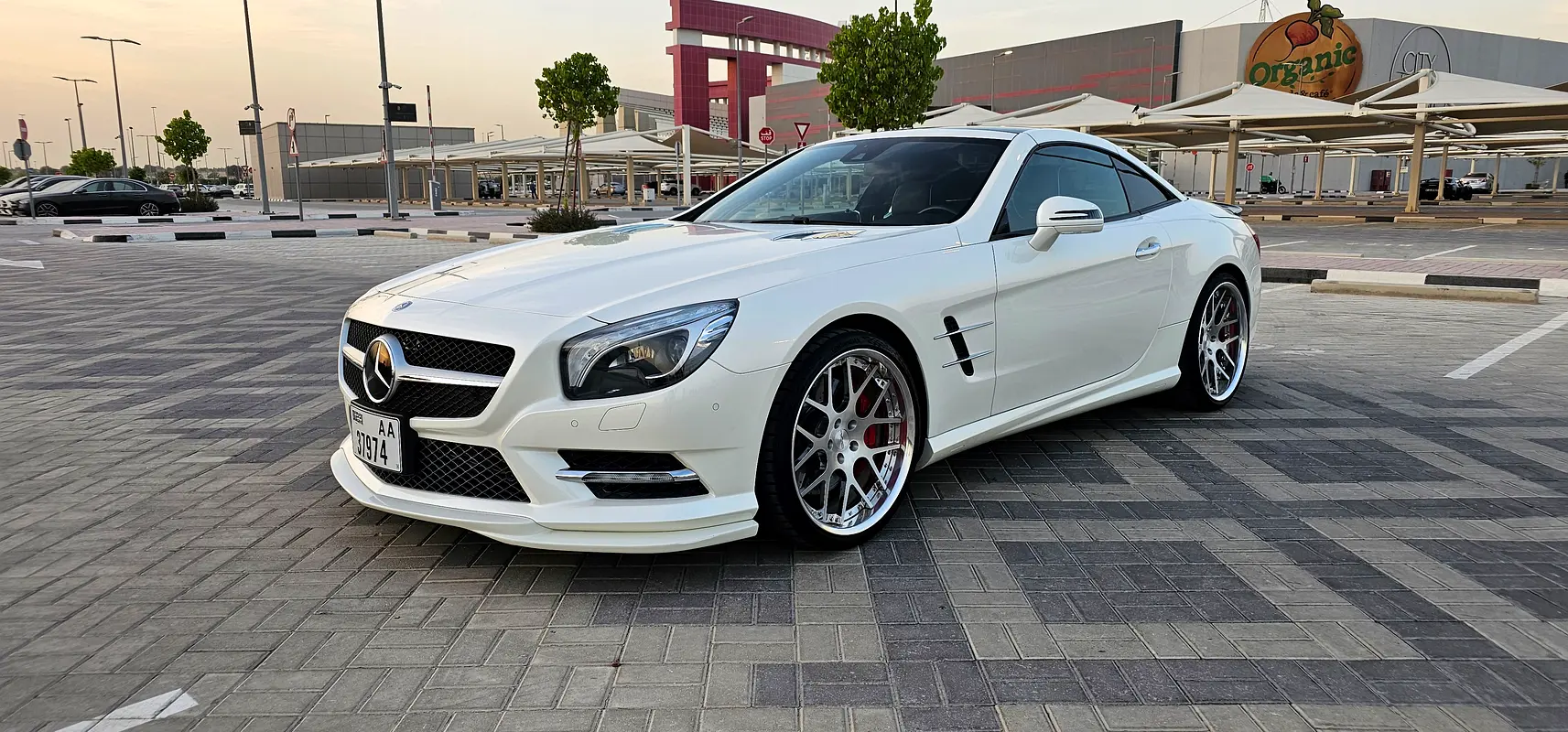 MERCEDES SL-Class SL 350 2013 - photo 3 - Import Émirats | International Cars