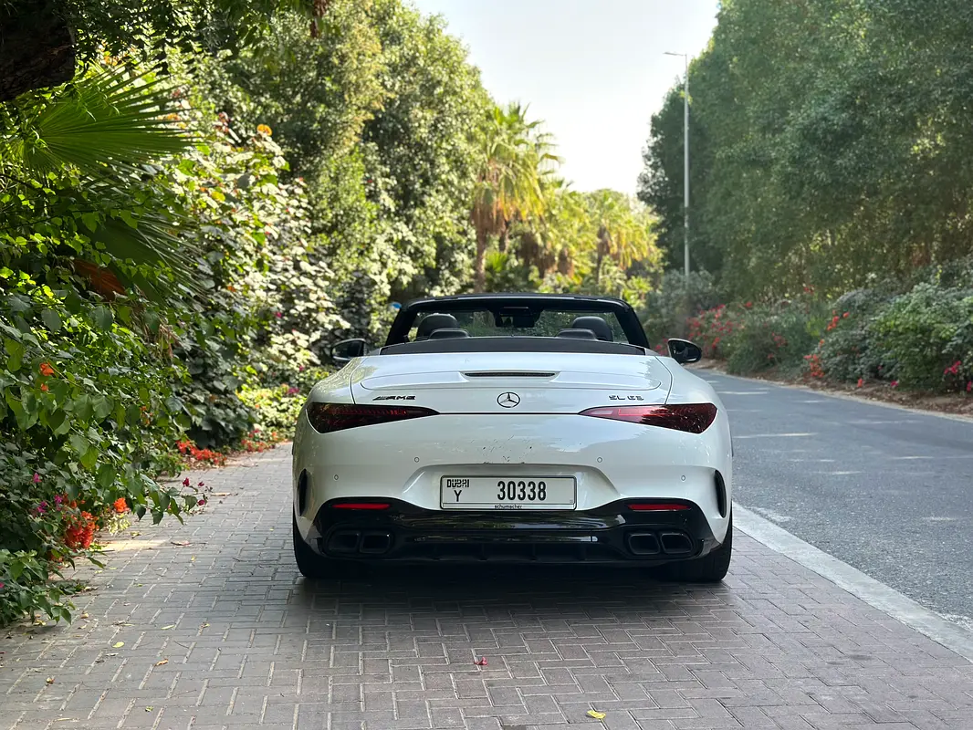 MERCEDES SL-Class SL 63 AMG 2024 - photo 5 - Import Émirats | International Cars