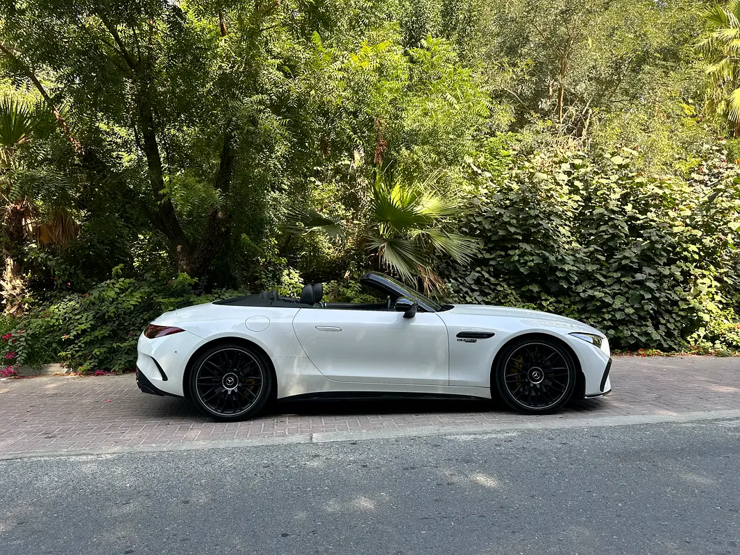 MERCEDES SL-Class SL 63 AMG 2024 - photo 6 - Import Émirats | International Cars