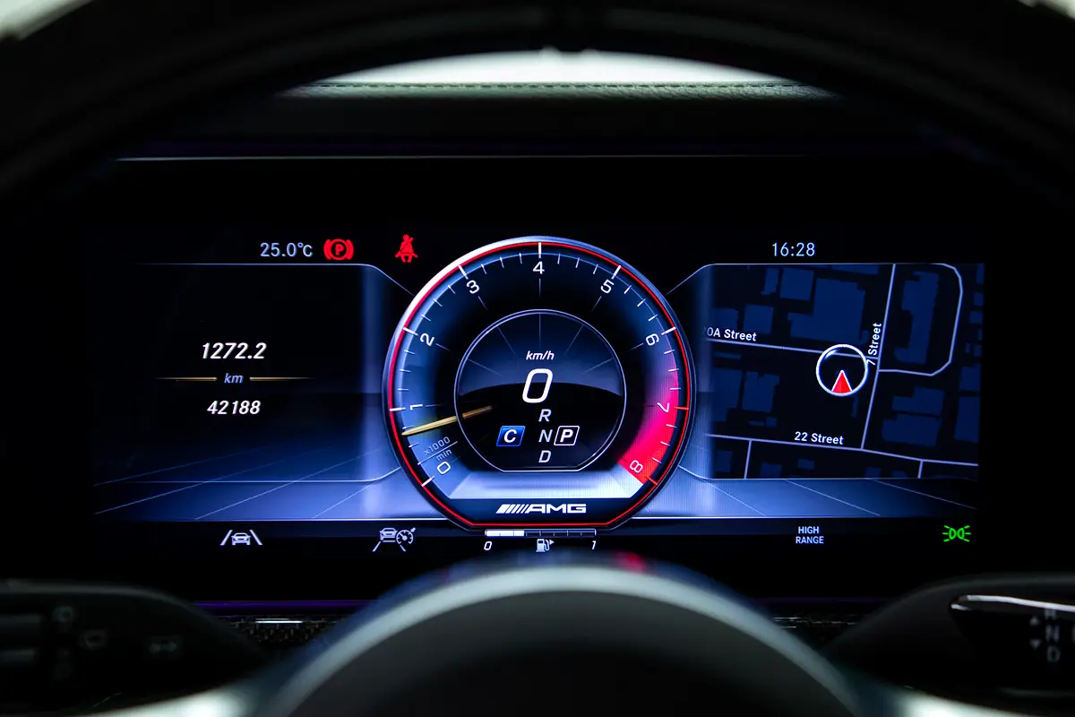 MERCEDES G-Class G 63 AMG 2022 - photo 11 - Import Émirats | International Cars