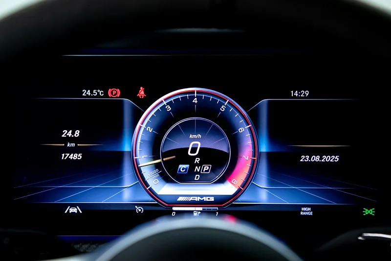 MERCEDES G-Class G 63 AMG 2023 - photo 10 - Import Émirats | International Cars