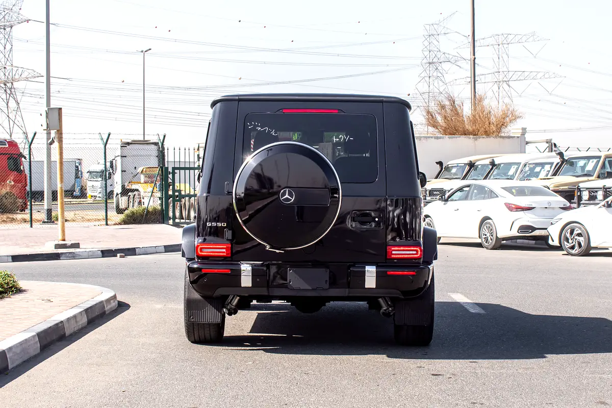 MERCEDES G-Class G 550 2023 - photo 8 - Import Émirats | International Cars